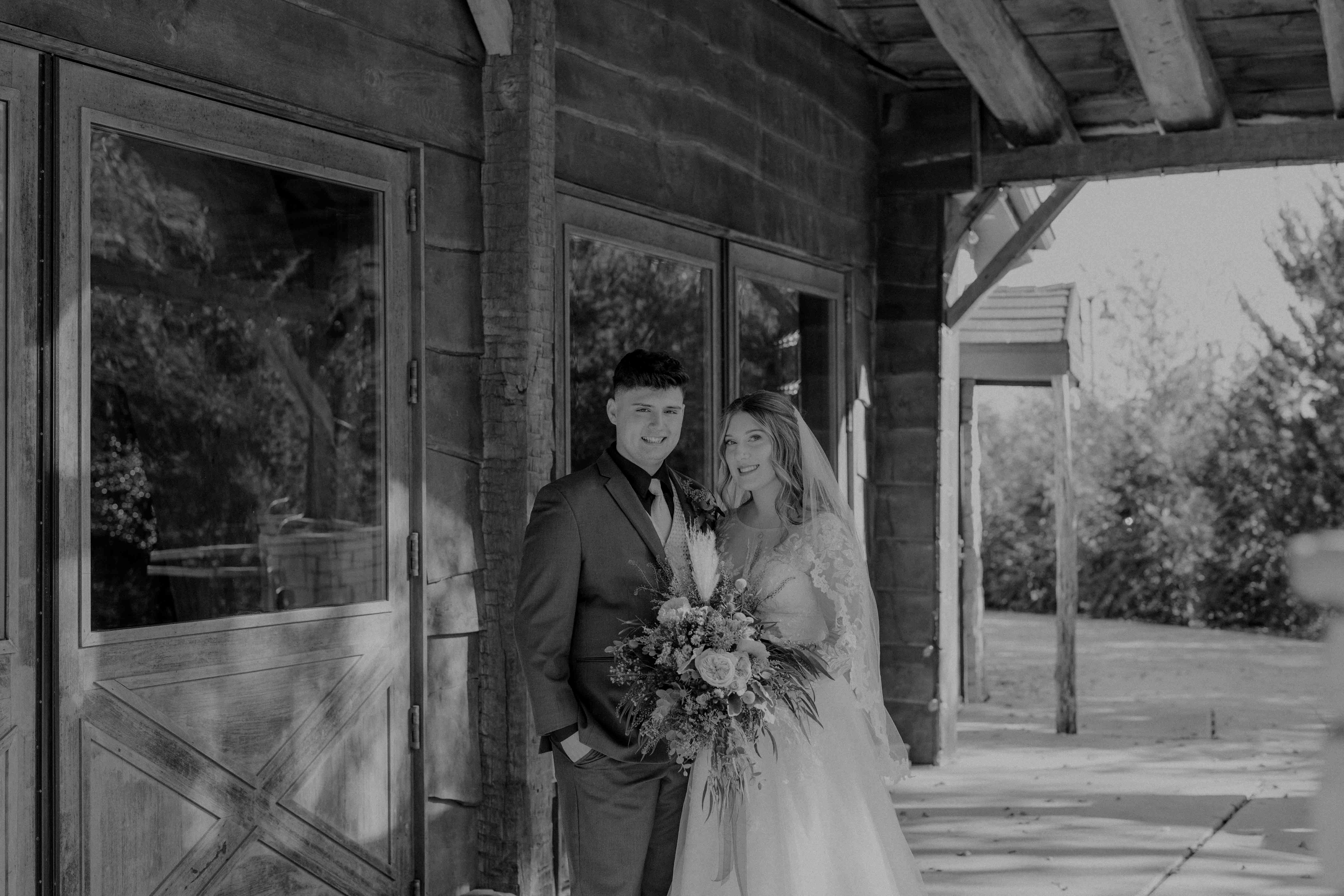 Celebration Farm Wedding Pictures, Iowa City, Iowa