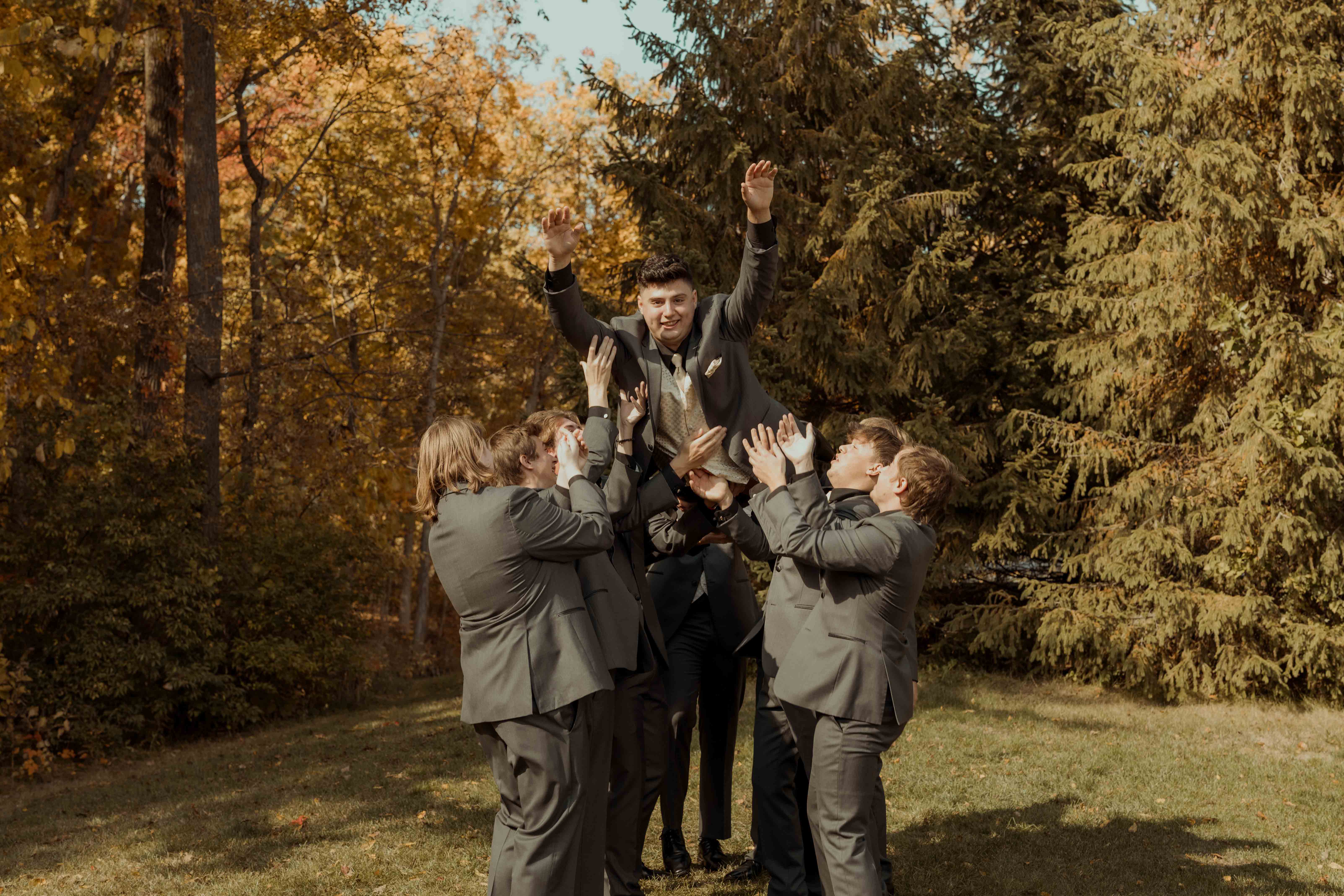 Celebration Farm Wedding Pictures, Iowa City, Iowa