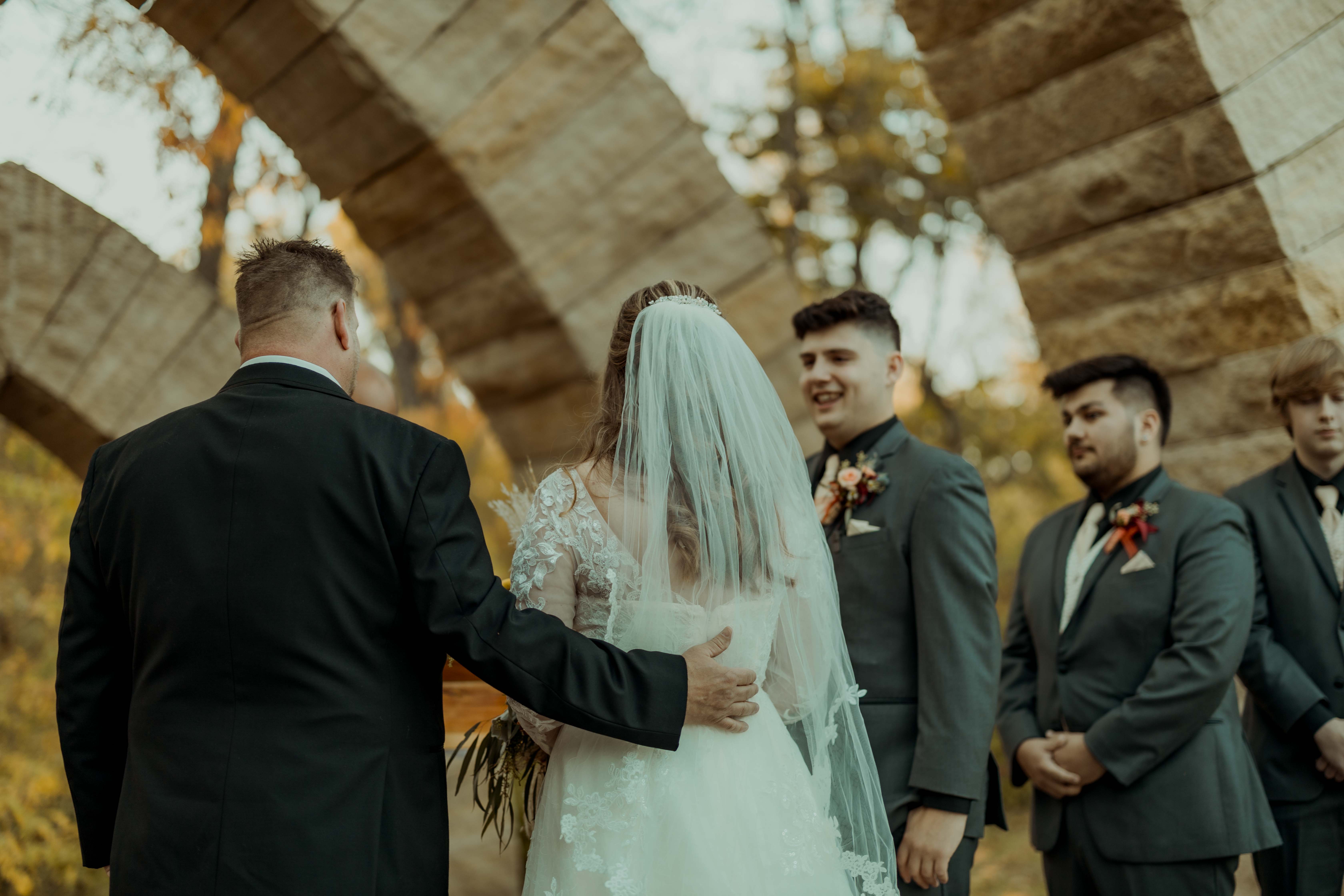 Celebration Farm Wedding Pictures, Iowa City, Iowa