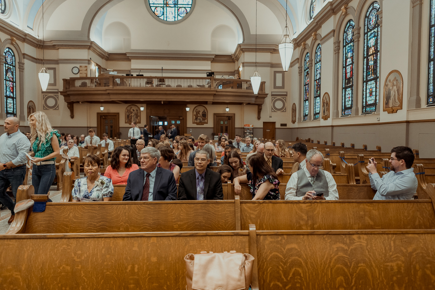 Celebration Barn Wedding Pictures, Solon, Iowa