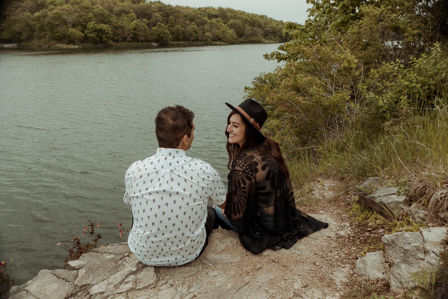 Lake Macbride State Park Engagement Pictures, Solon, Iowa