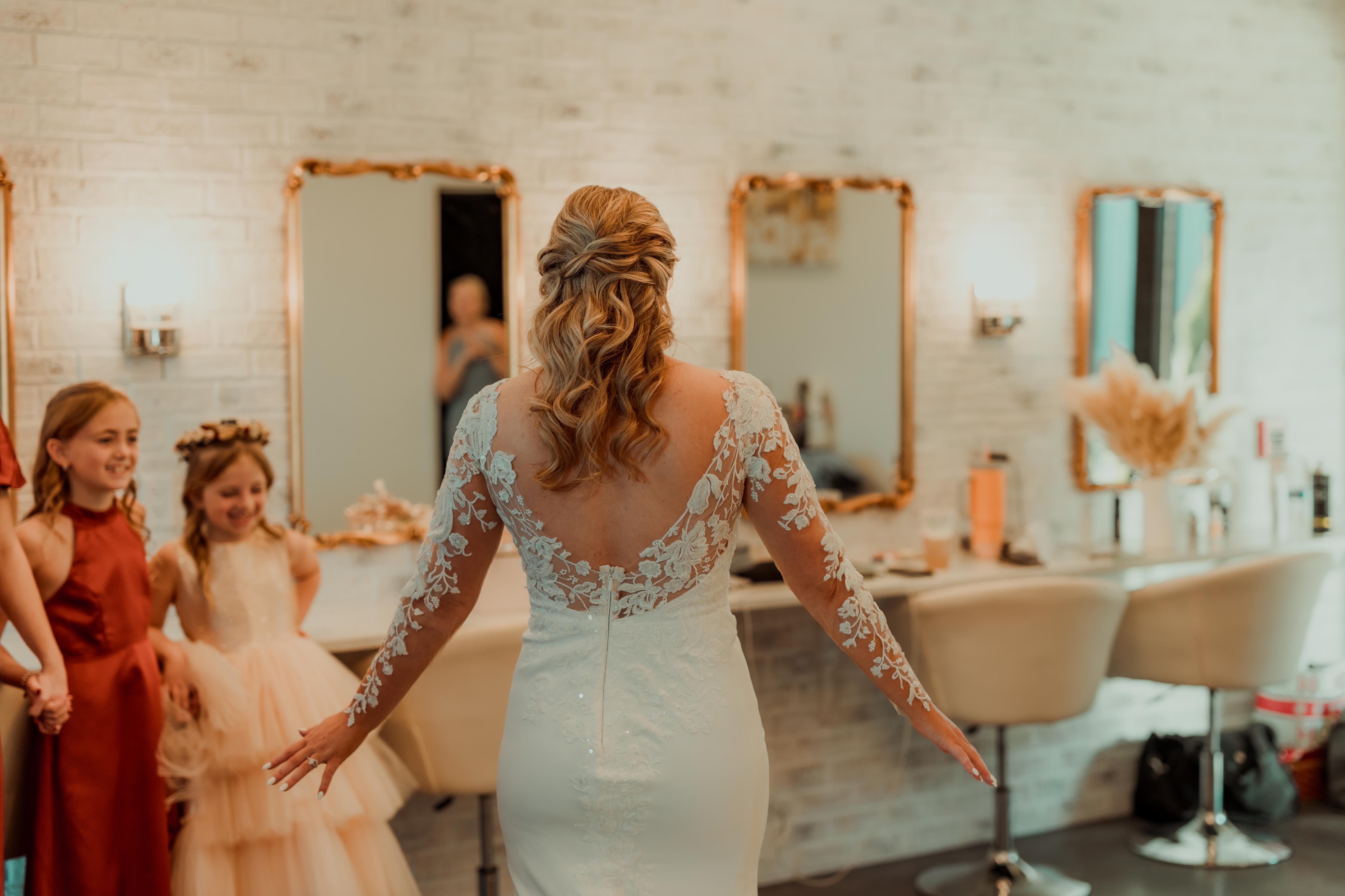 The Midnight Gem, Swisher, Iowa