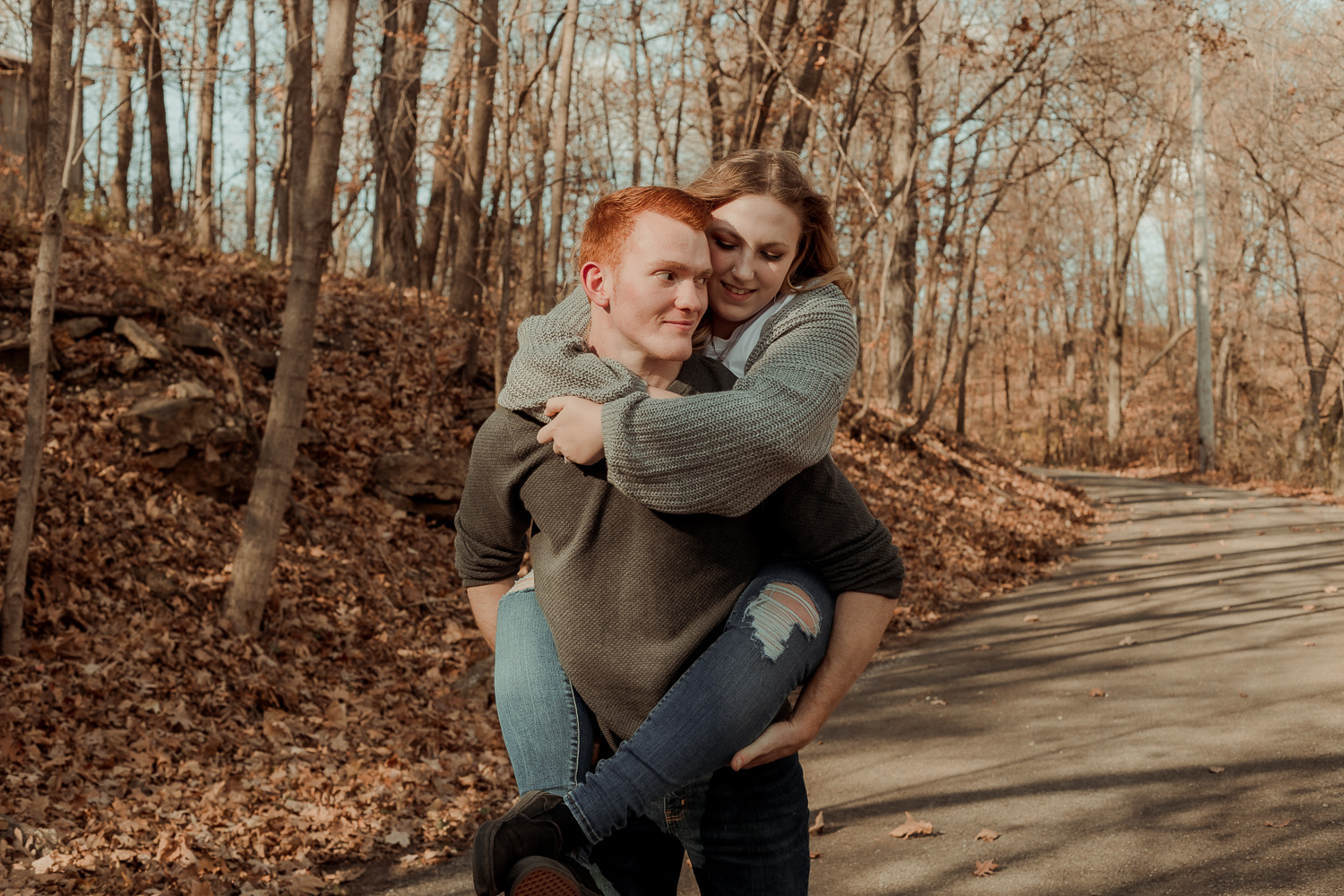 Family's Cabin Engagement Photos, Deihi Iowa
