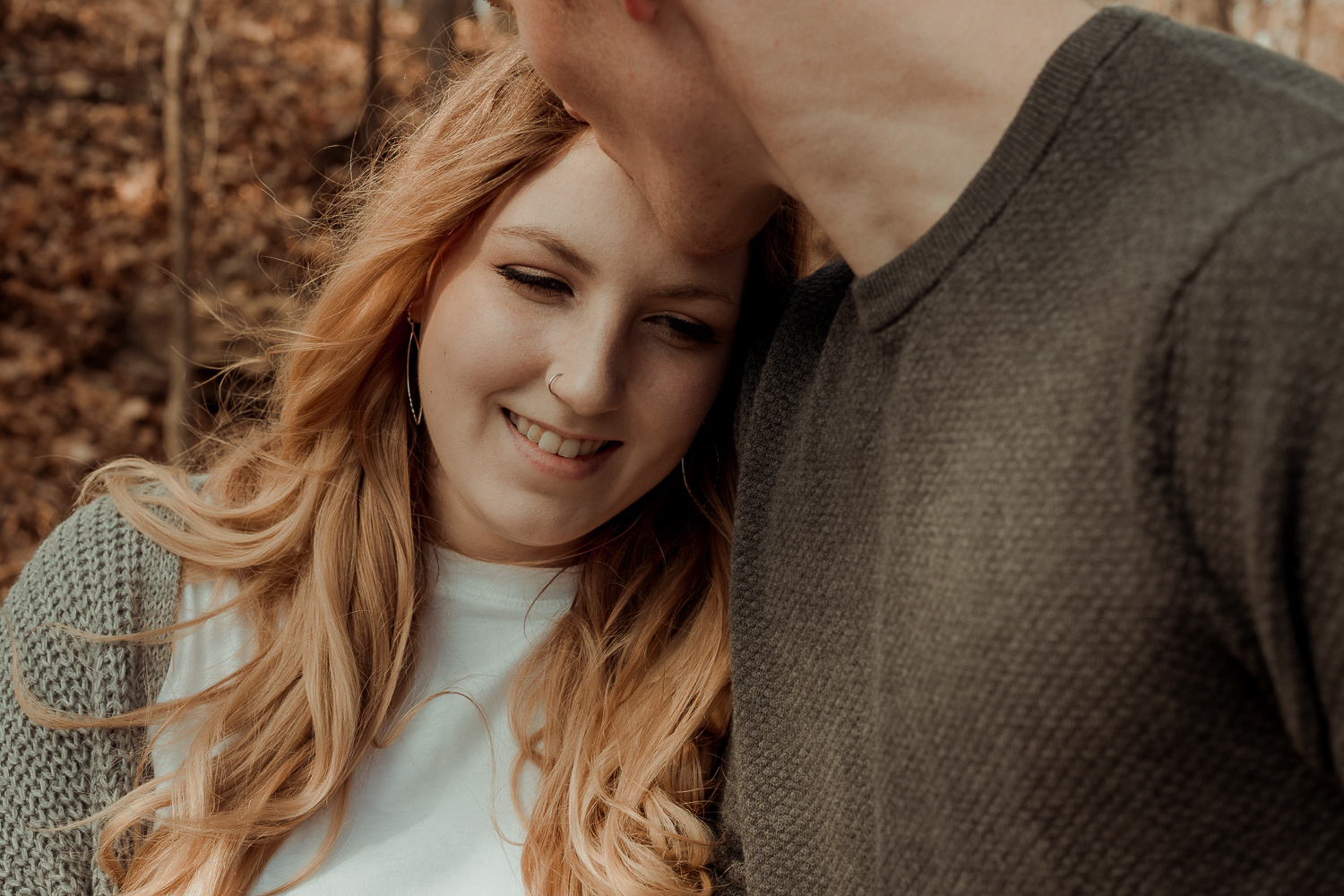 Family's Cabin Engagement Photos, Deihi Iowa